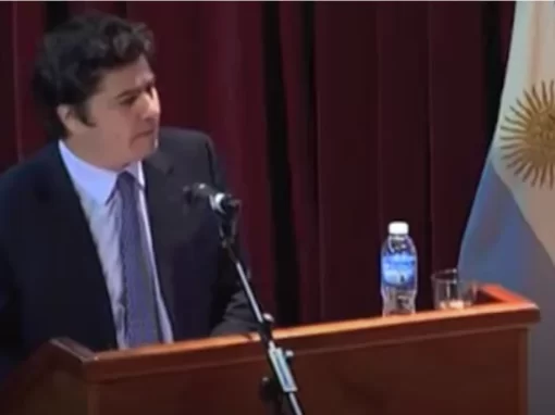 Roberto Durrieu en Mesa debate: “Prevención de lavado de activos provenientes del narcotráfico»
